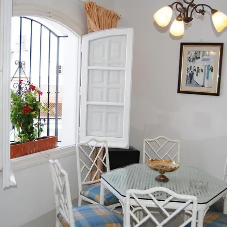 Fuer 6 Personen Ca 100 Qm In Nerja, Andalusien Costa Del Sol Tatil Evi Nerja